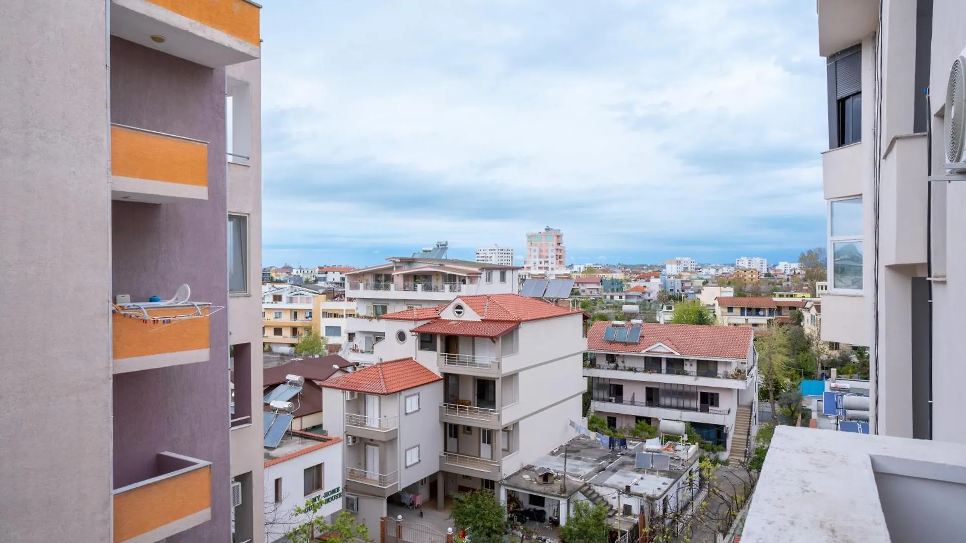 Liv'S Apartment دراس ألبانيا
